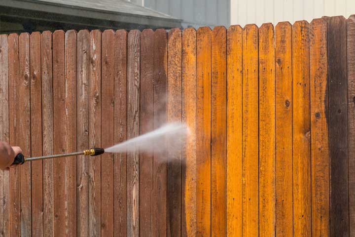 Fence Cleaning